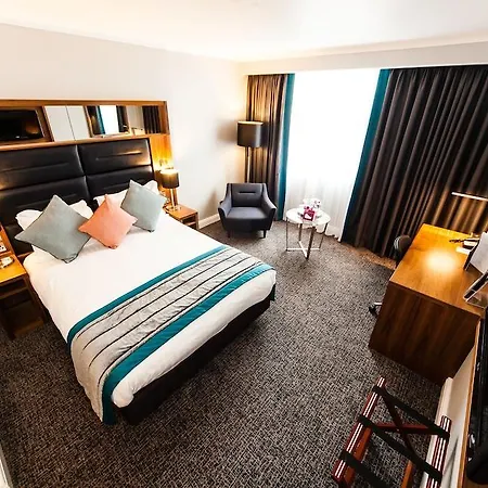 Hotel Crowne Plaza Leeds By Ihg 4*