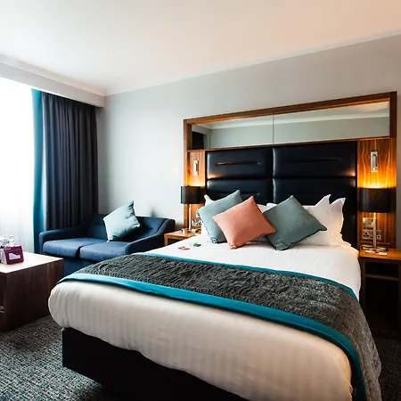 Crowne Plaza Leeds By Ihg Hotel 4*