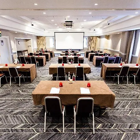 Crowne Plaza Leeds By Ihg