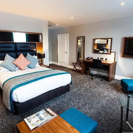 Crowne Plaza Leeds By Ihg Hotel 4*
