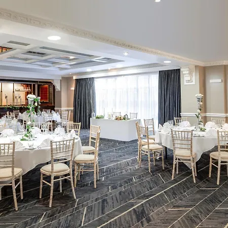 Crowne Plaza By Ihg 4*