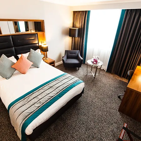 호텔 Crowne Plaza By Ihg