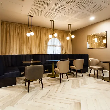 Crowne Plaza By Ihg 리즈
