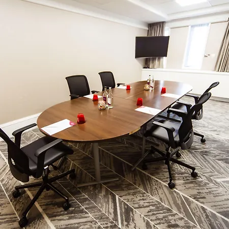 酒店 皇冠假日利兹酒店 利兹