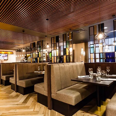 Crowne Plaza By Ihg