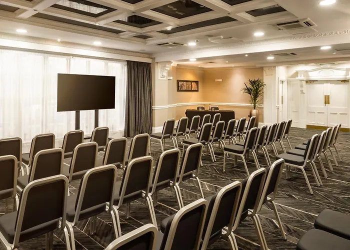 Crowne Plaza By Ihg Hotel Leeds (West Yorkshire)