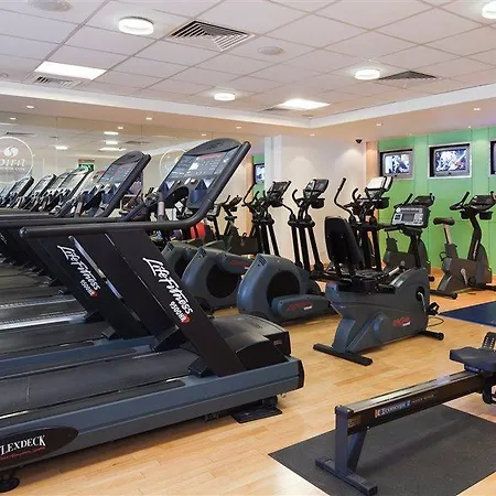 Готель Crowne Plaza Leeds By Ihg 4*