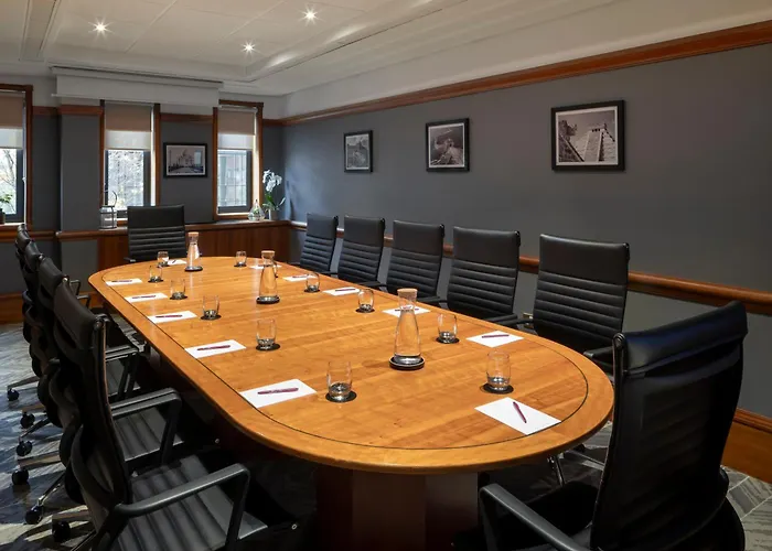 酒店 皇冠假日利兹酒店